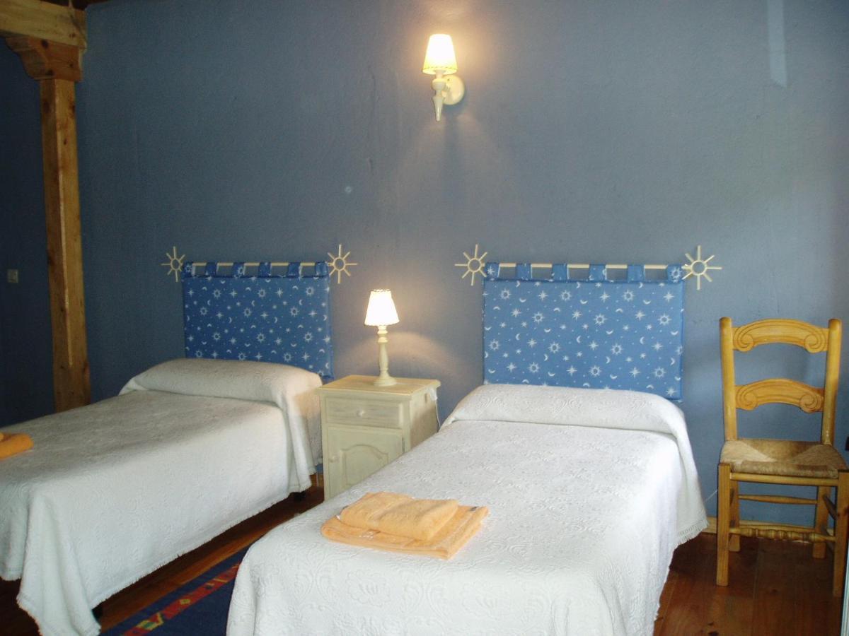 Hotel Rural El Urogallo Murias de Paredes חדר תמונה