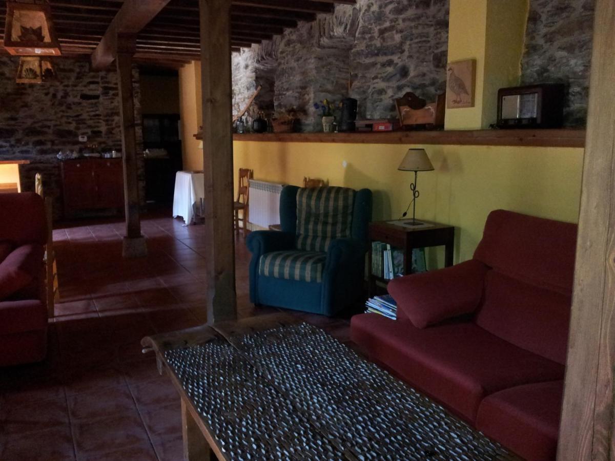 Hotel Rural El Urogallo Murias de Paredes מראה חיצוני תמונה